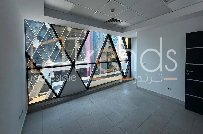 Office 50 sqm finished for rent in Cairo Business Plaza, 5th Settlement