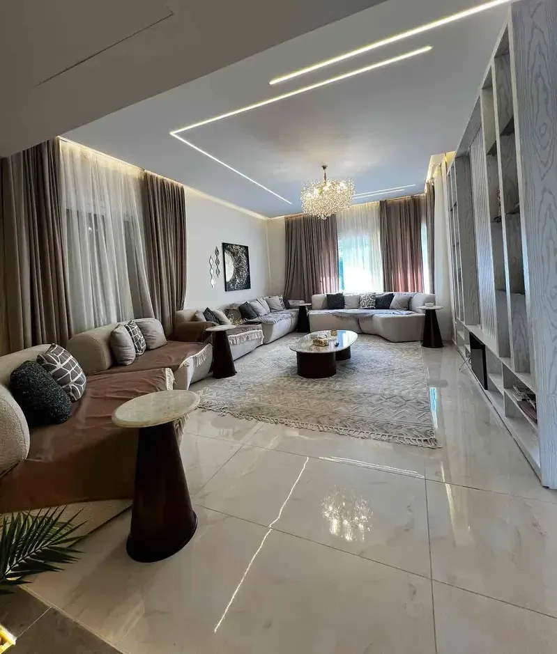 Furnished apartment for daily/monthly rent in Sheikh Zayed