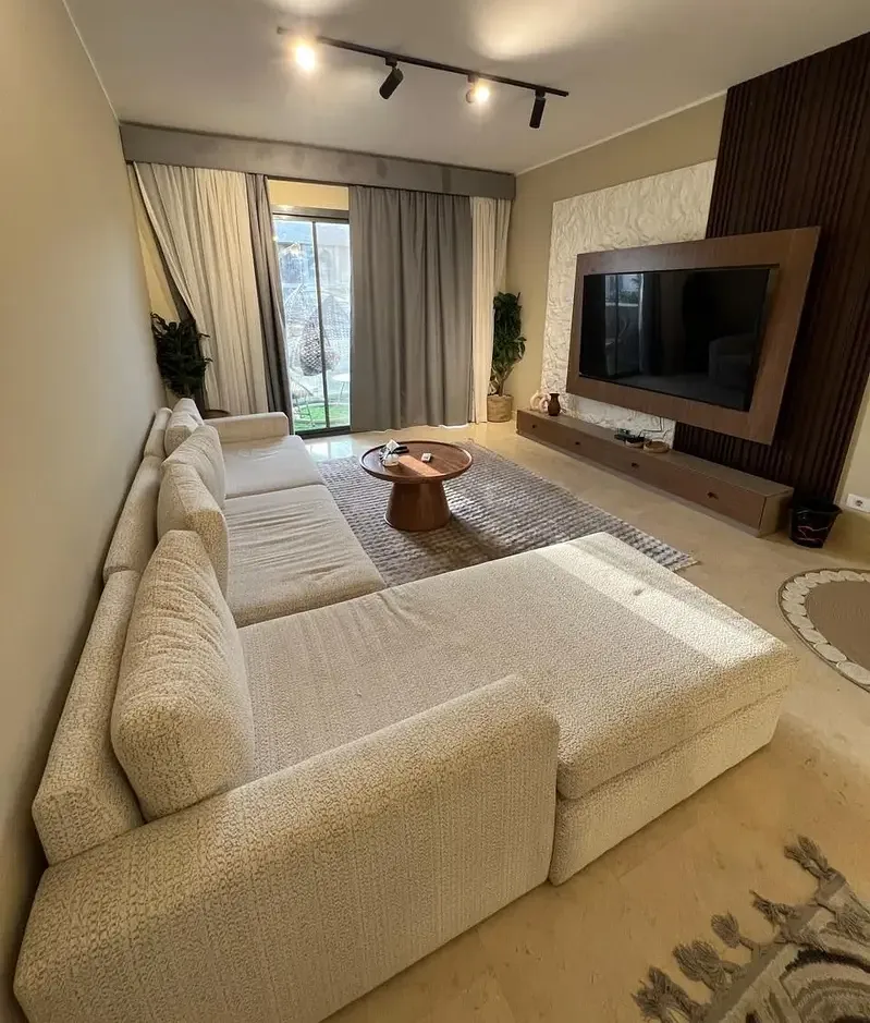 شقة مفروشة للإيجار في سوديك فيليت | V Residence