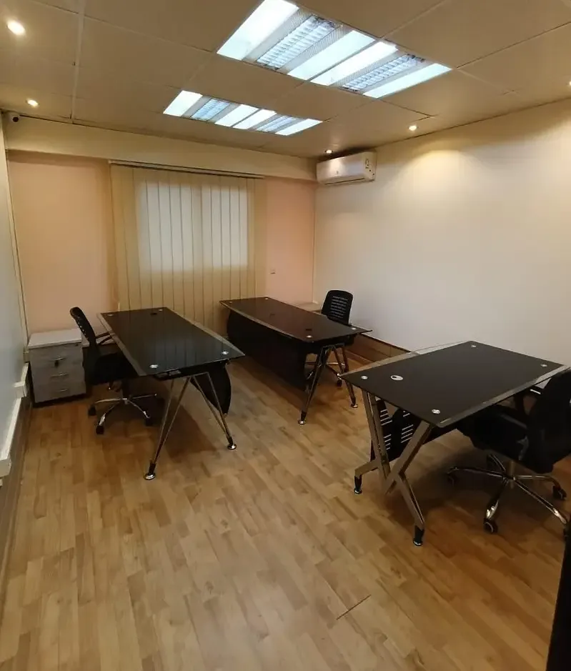 Administrative office for rent on El Thawra street, first floor