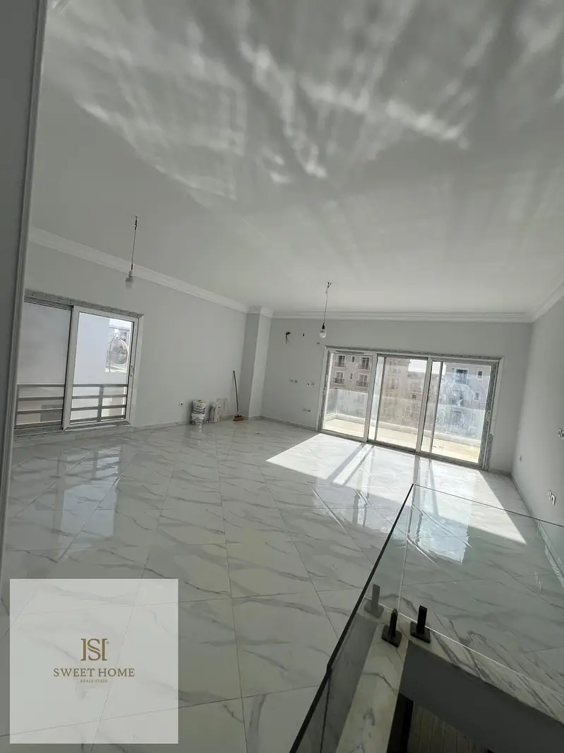 Duplex for rent in Hyde Park New Cairo