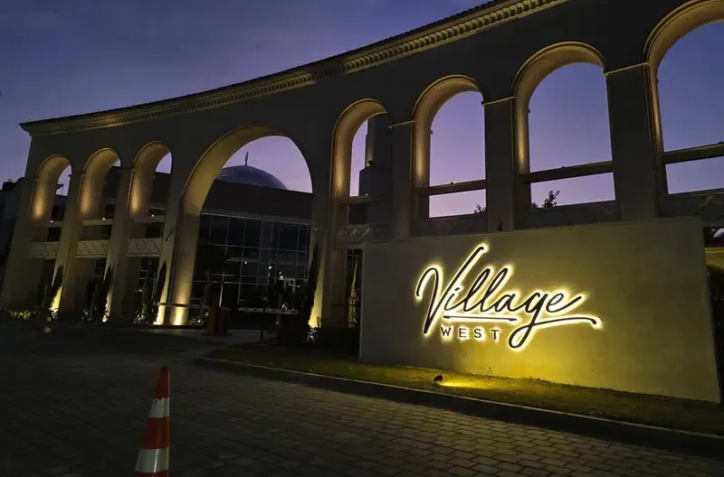 شقة للإيجار في كمبوند Village West – الشيخ زايد
