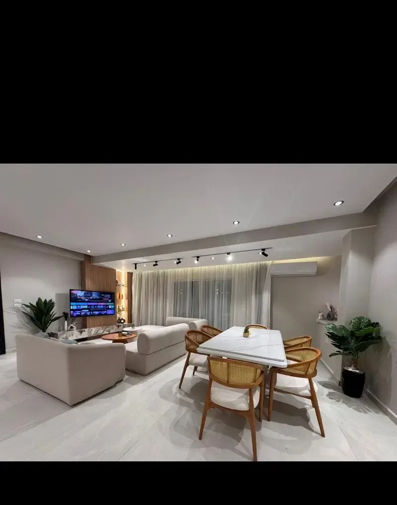 Furnished Villa for Daily Rent in Sheikh Zayed - Beverly Hills Compound