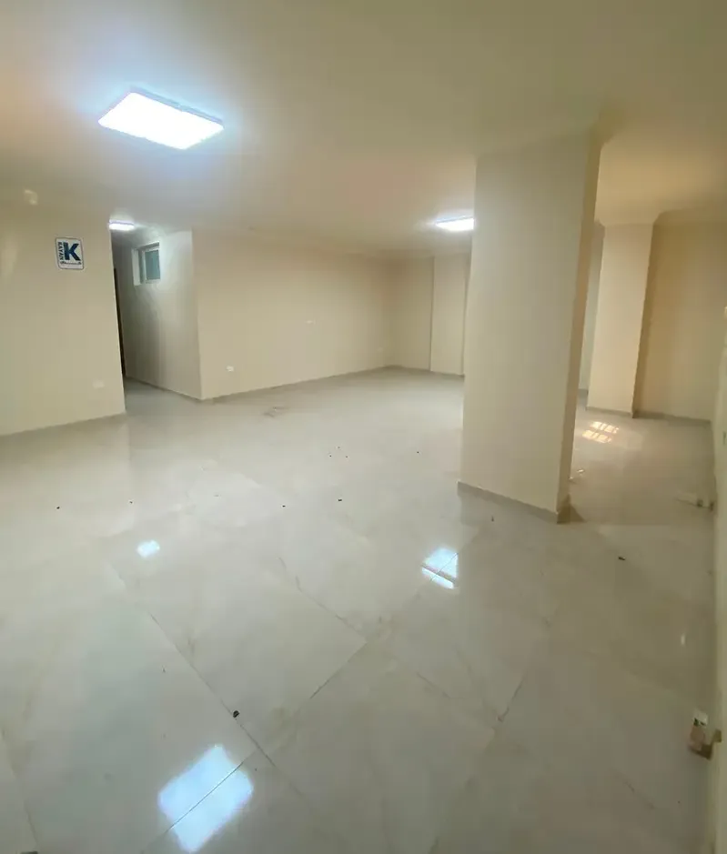 150sqm Super Lux office for rent in Sheikh Zayed