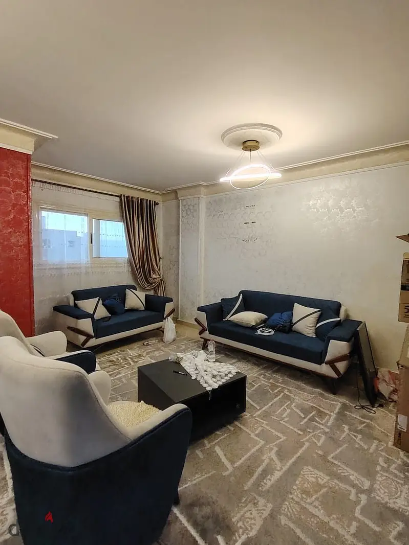 Furnished apartment for rent in Smouha, Al-Naql Wal-Handasa Street