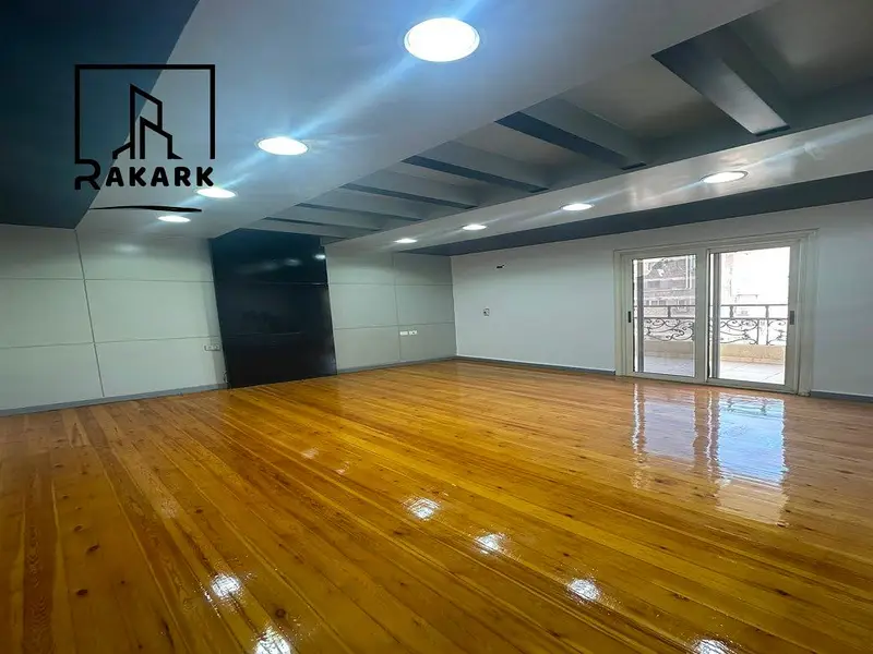 Administrative headquarters 300 sqm for rent in New Nozha