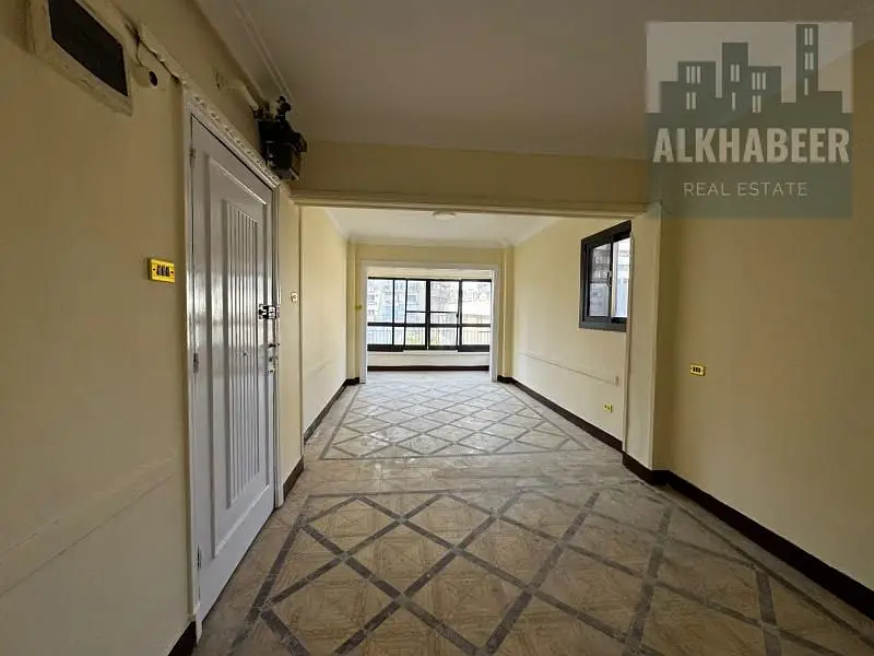 Office for rent 100sqm super lux opposite Dokki Metro