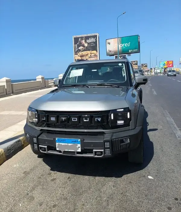 Jetour car for rent