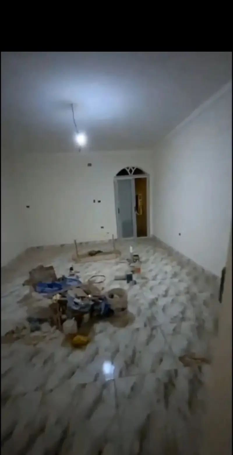 شقة سكني للايجار بالقومية