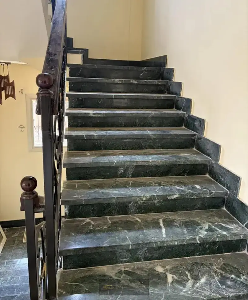 Villa for rent in Royal City Compound, Sheikh Zayed
