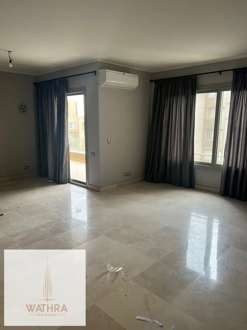 شقة للإيجار في كمبوند Village Gate بالتجمع الخامس
