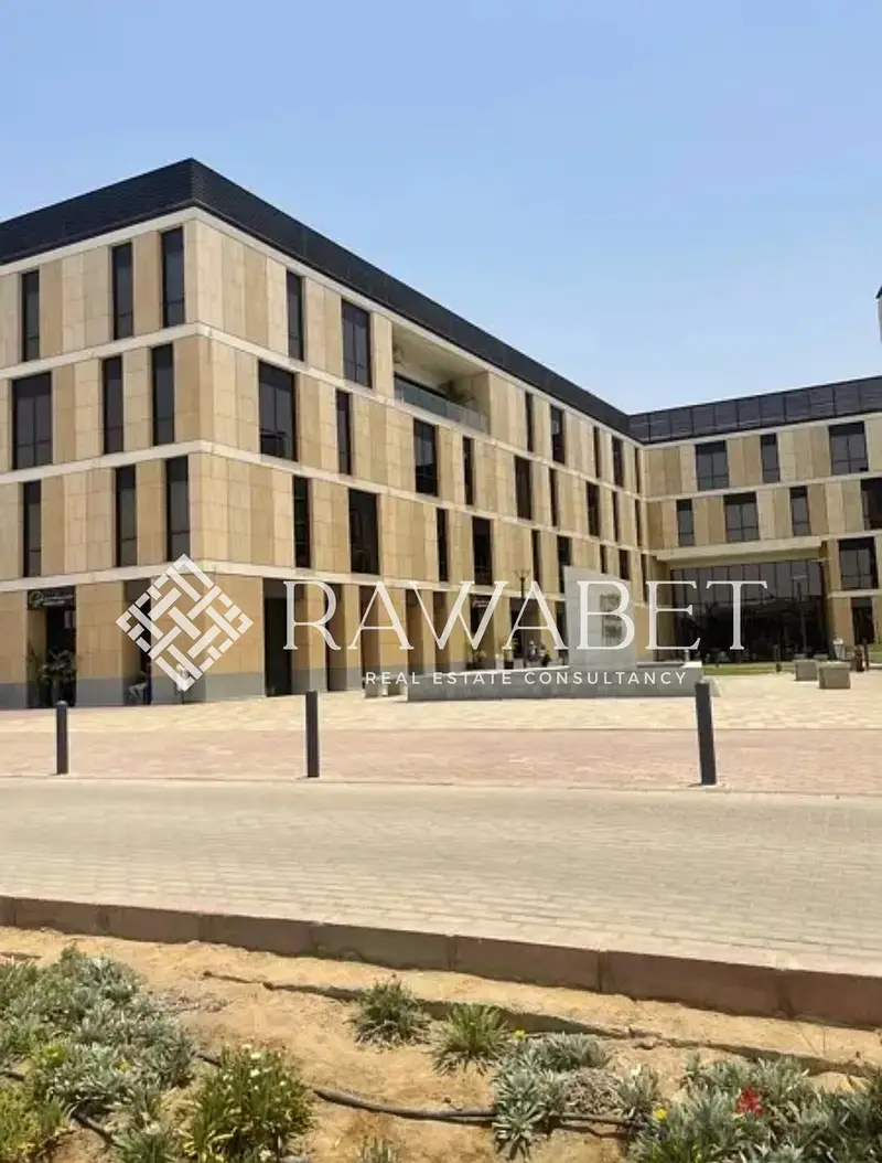Clinic for rent 56 sqm in Sodic West Mall, Sheikh Zayed