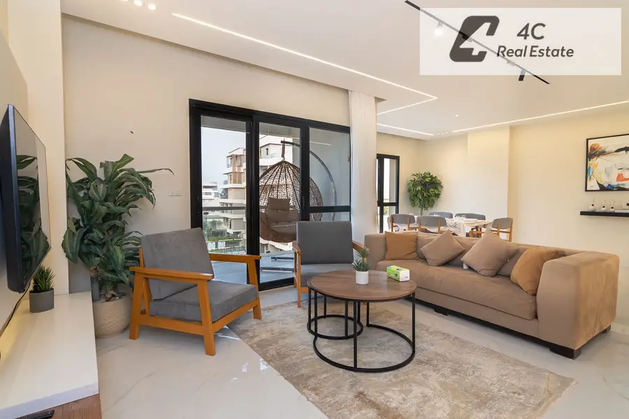 Apartment 3 bedrooms full finishing distinctive view in Sodic Villette Compound