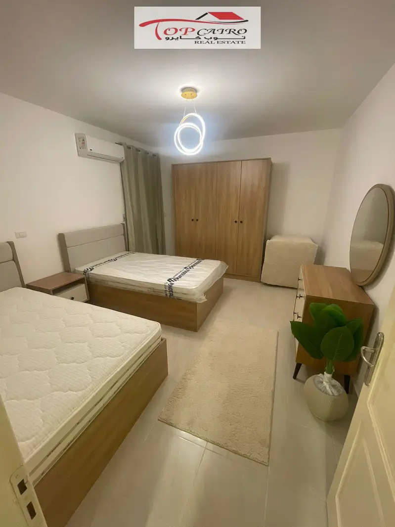 Furnished 200 sqm 4-bedroom apartment for rent in Madinaty B10