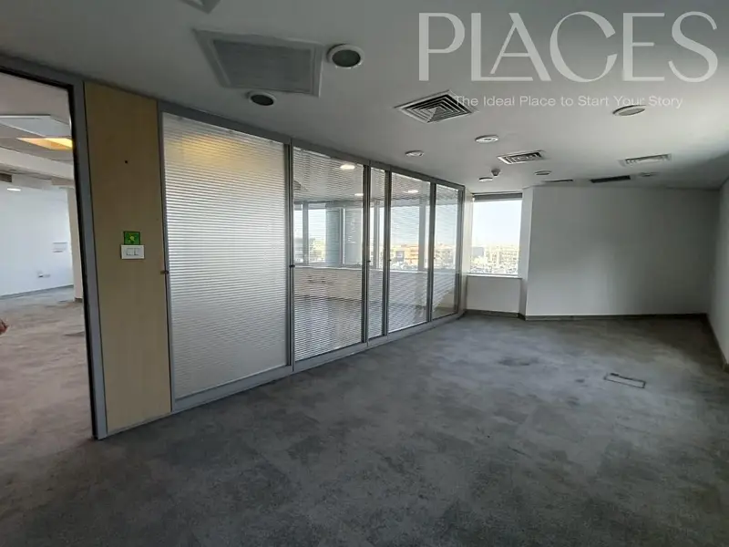 Equipped office space for rent on North 90th Street, 516 sqm