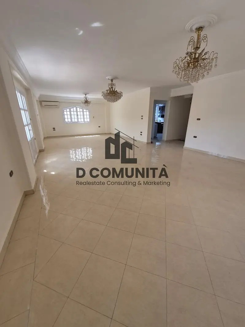 300 sqm apartment for rent in Al Amn Al Am - 1st floor