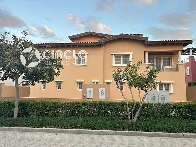 Townhouse 200sqm fully finished for rent in Hyde Park Compound, 5th Settlement