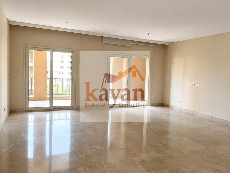 Apartment for rent in 90 Avenue