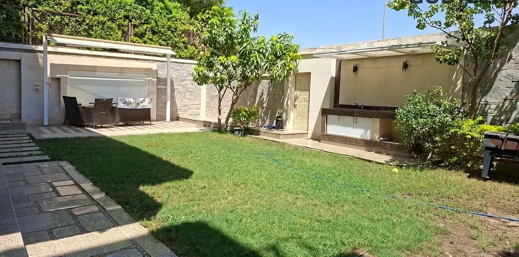 فيلا ستاند الون للايجار بكمبوند زايد ديونز بالشيخ زايد