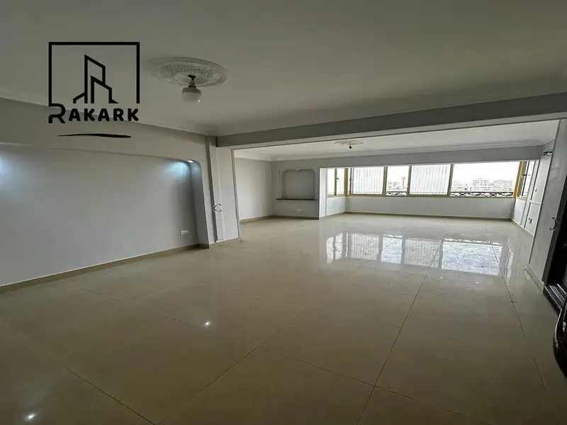 135 sqm administrative office for rent in Sheraton