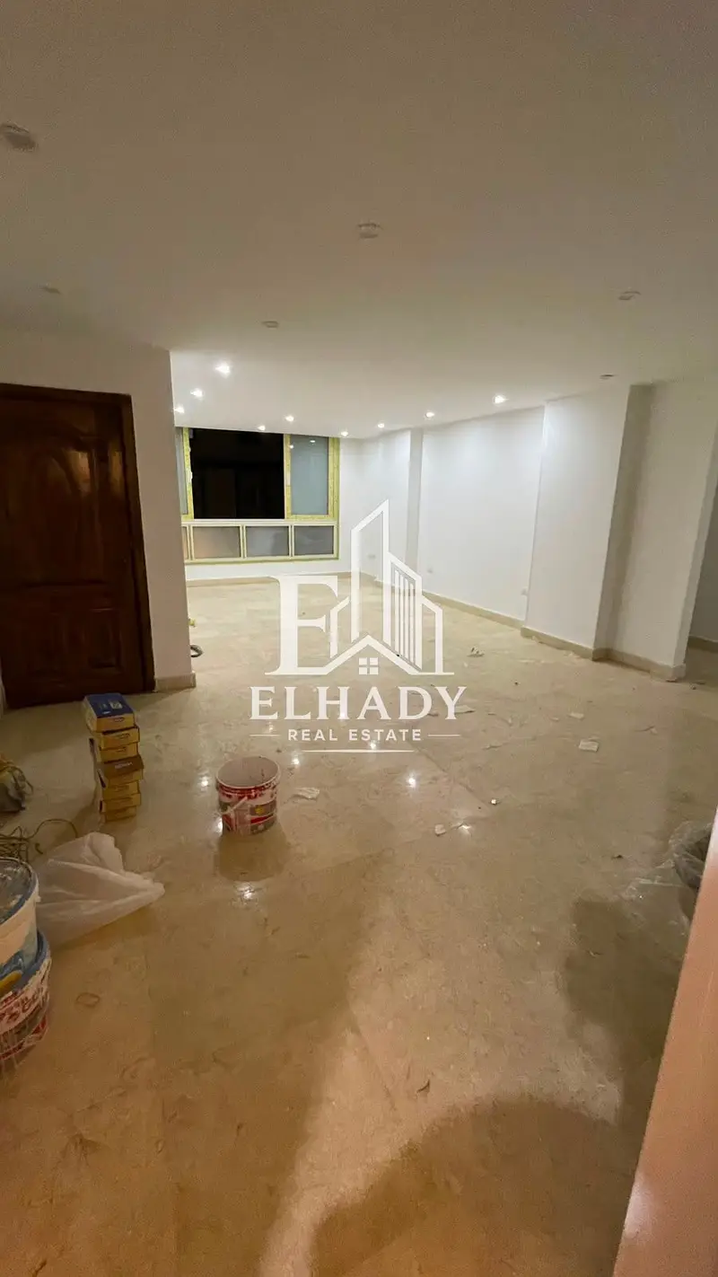155 sqm apartment for rent in Zahraa Al Maadi