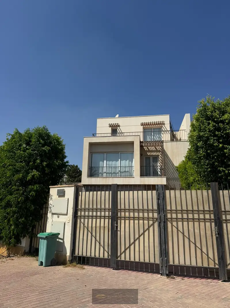 Furnished Villa for Rent in Beverly Hills – Sheikh Zayed