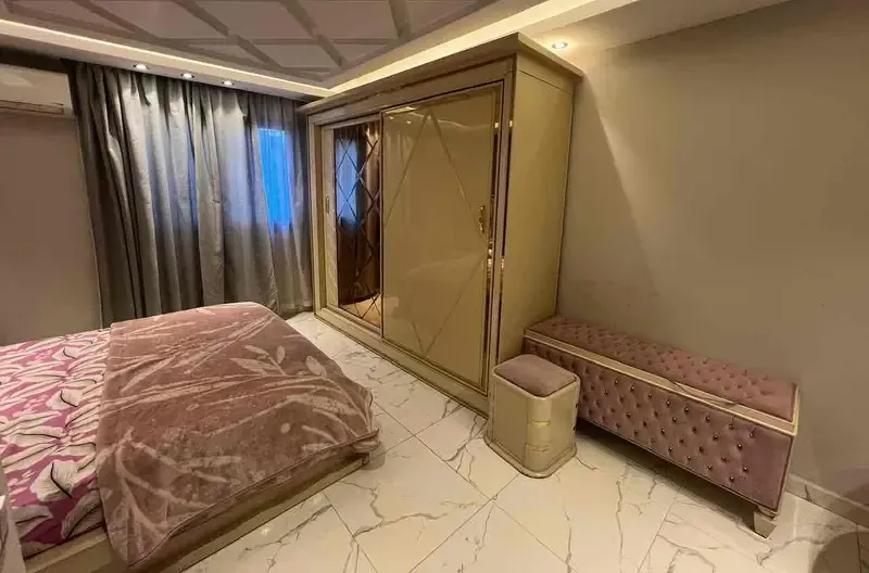 شقة مفروشة للإيجار في الدقي
