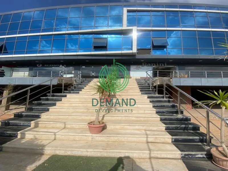 159 sqm finished shop for rent in Zayed Dunes Mall, Sheikh Zayed