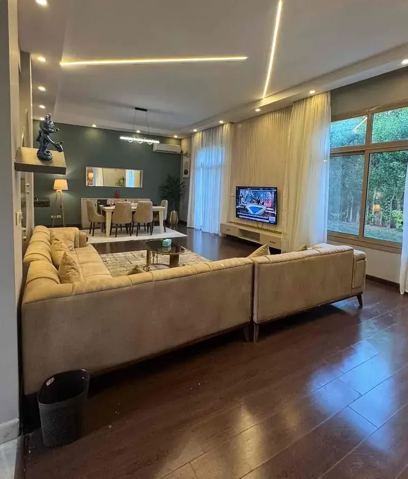 Furnished Villa for Daily Rent in Sheikh Zayed - Beverly Hills