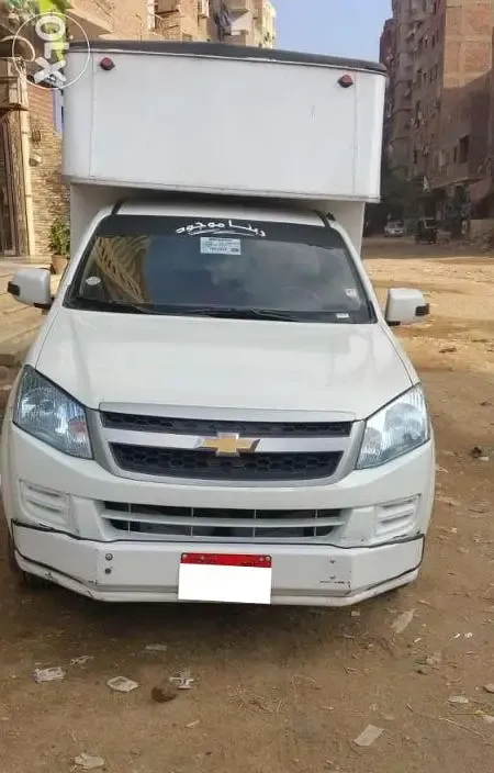 Rental of a closed box pickup truck for all governorates