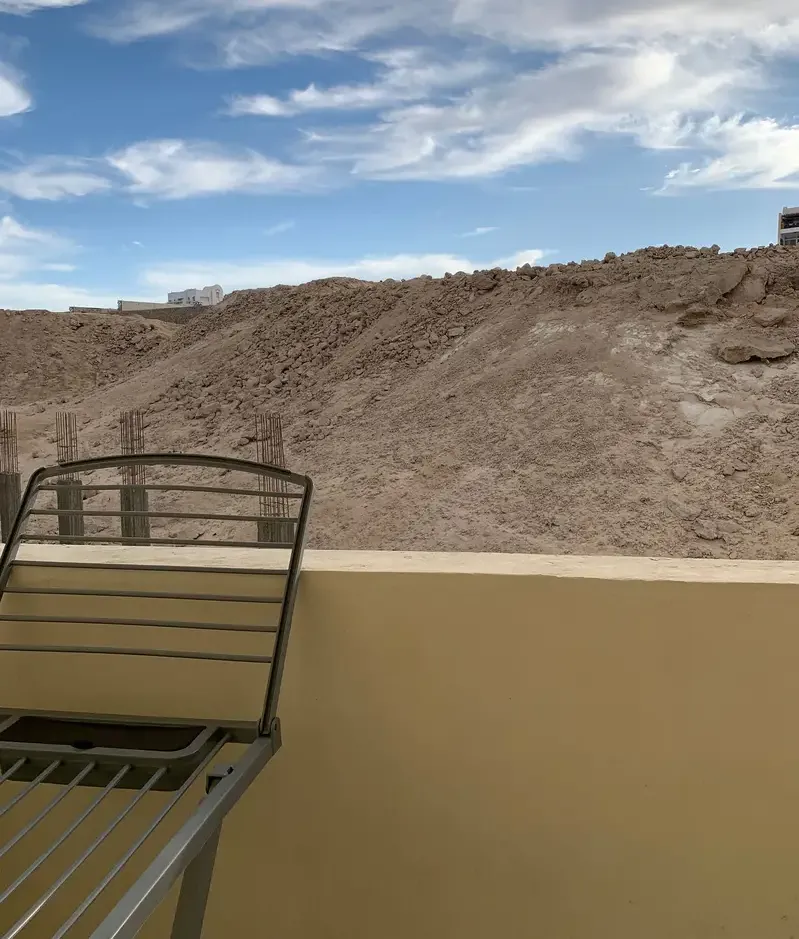 One Bedroom Apartment with Mountain View in La Prestigia