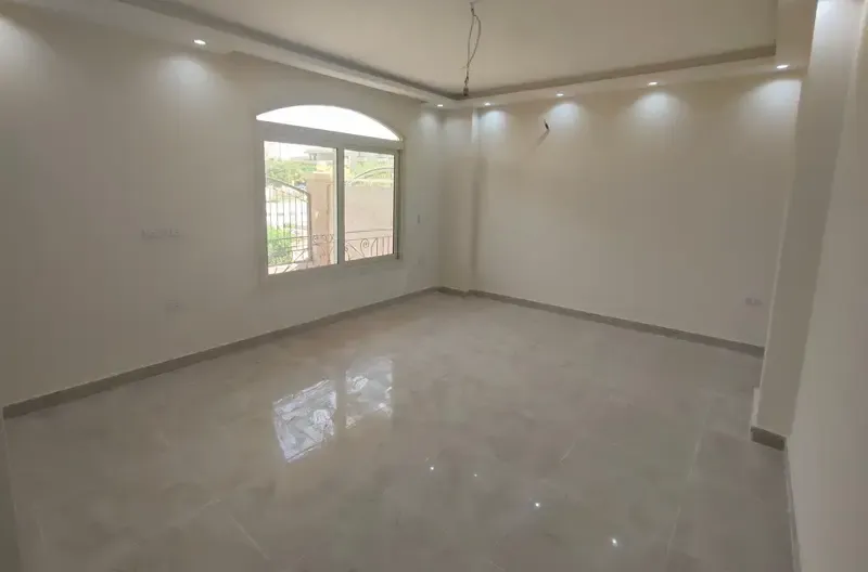 دوبلكس للايجار بالحي الاول مستشارين بمدينة الشروق
