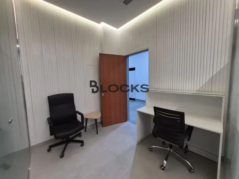 Office for rent in Karma Mall, Sheikh Zayed