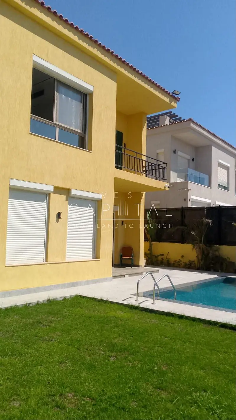 Independent villa for rent in Allegria - First row on the golf