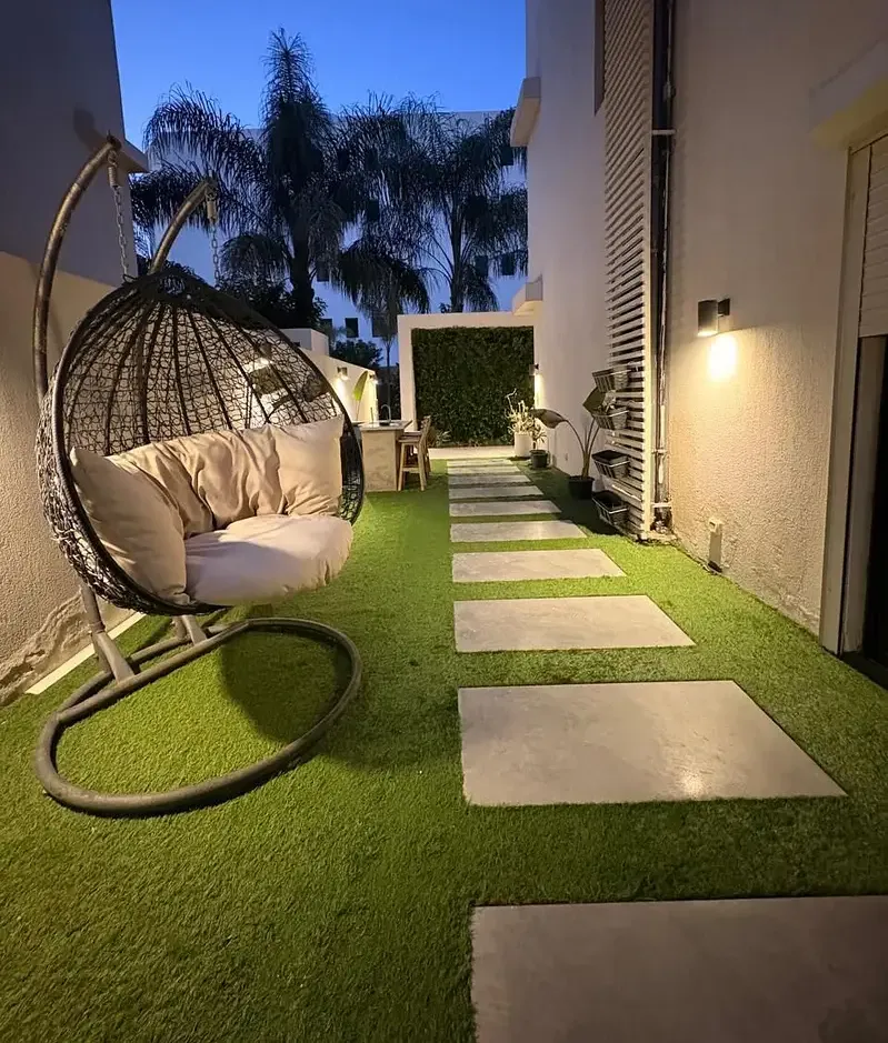 Furnished apartment for rent with garden in Lake View Residence compound