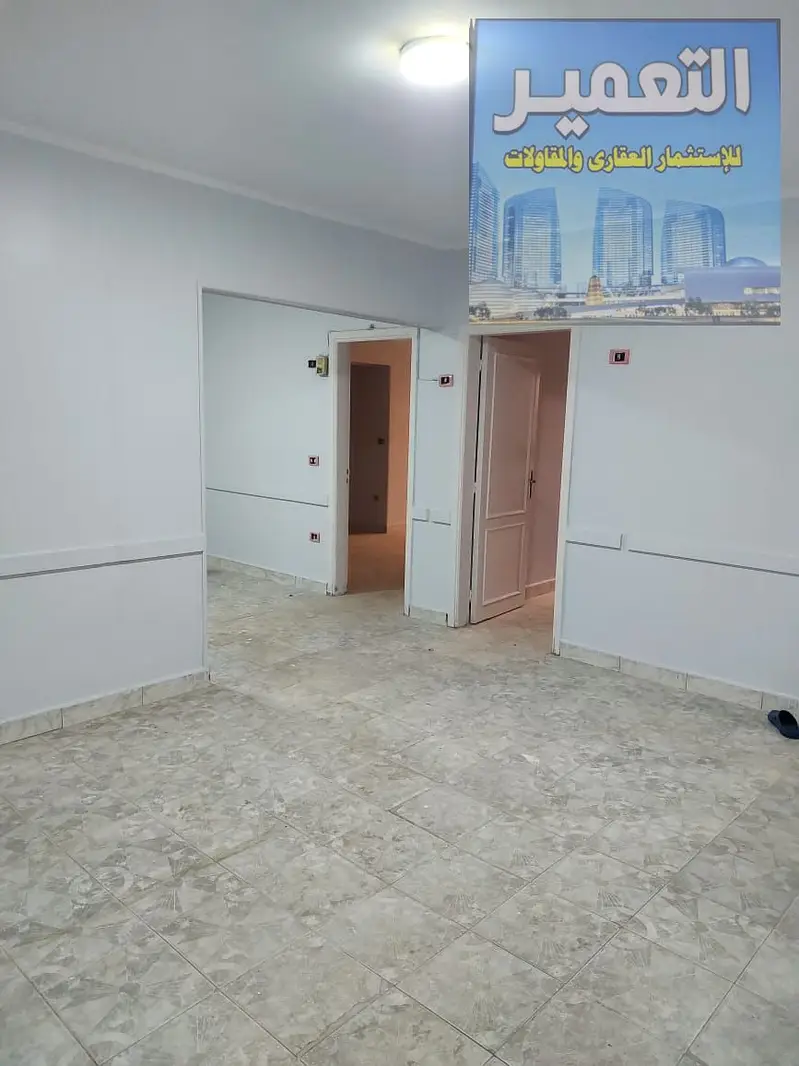 Office for rent in El Namm, main street, suitable for clinic