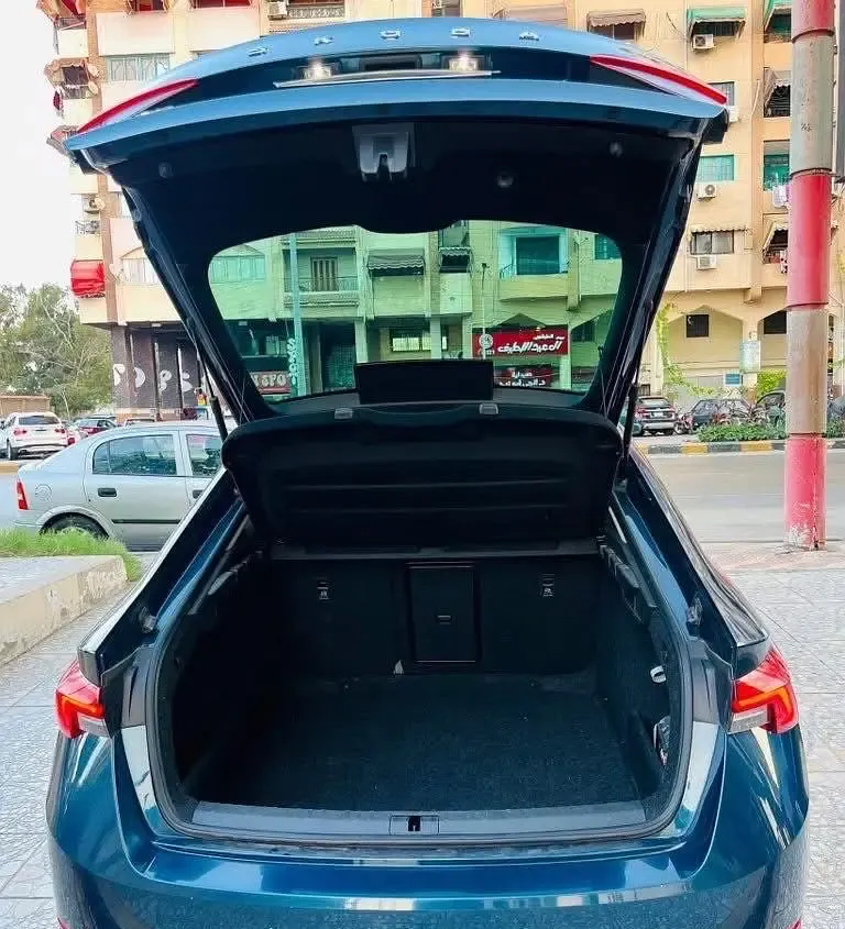 اسكودا اوكتافيا للايجار