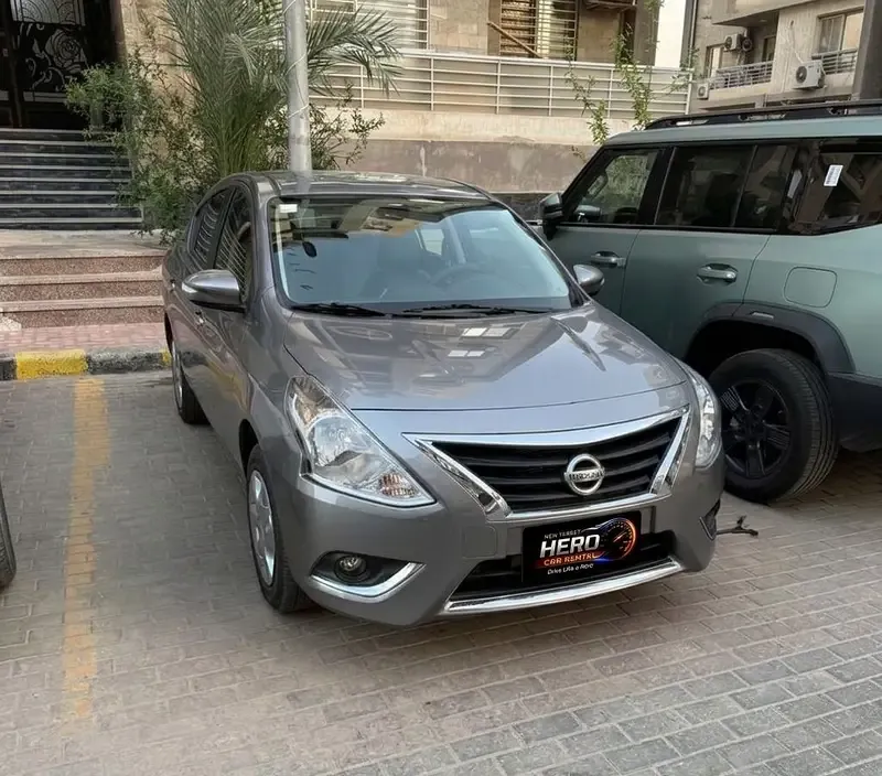 نيسان صني للايجار اليومي