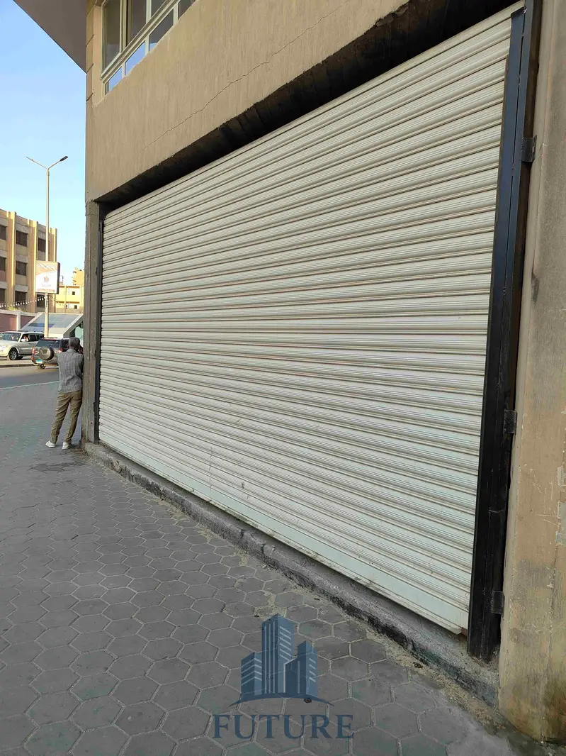 محل تجاري للايجار بالمهندسين