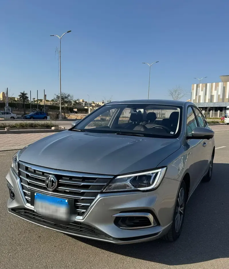 MG 5 موديل 2025 للايجار