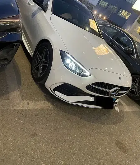مرسيدس C200 للايجار