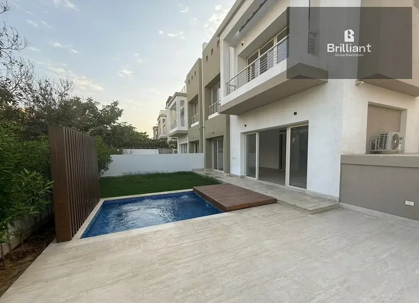 Modern villa for rent in Cairo Festival City