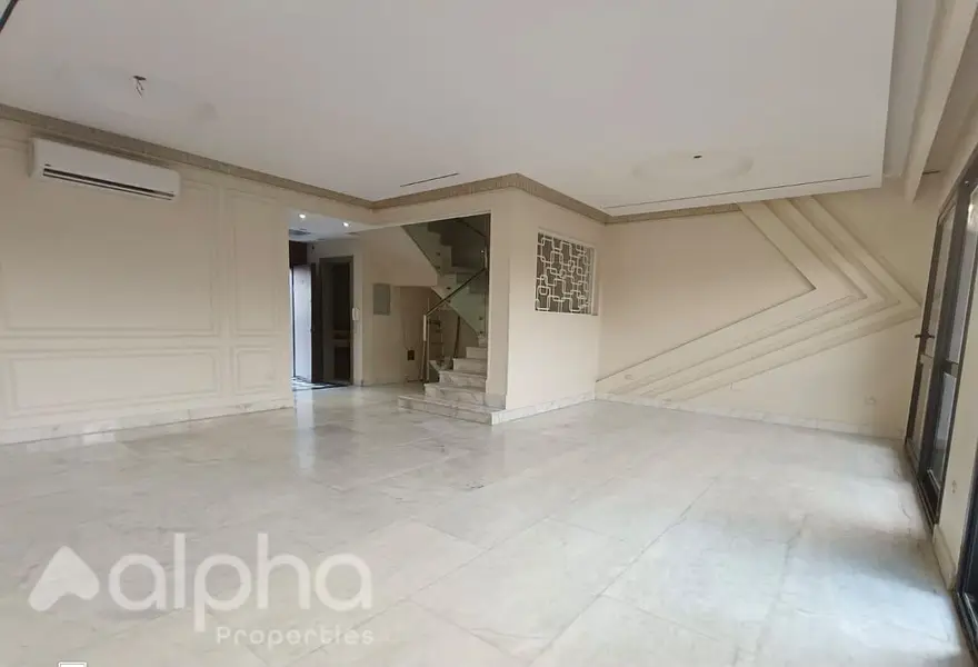 Twin house villa for rent in El Patio Zahraa, Sheikh Zayed