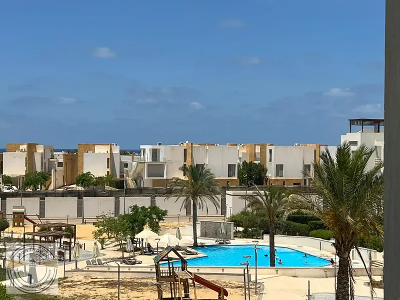 شاليه فيو بانوراما علي حمام السباحة