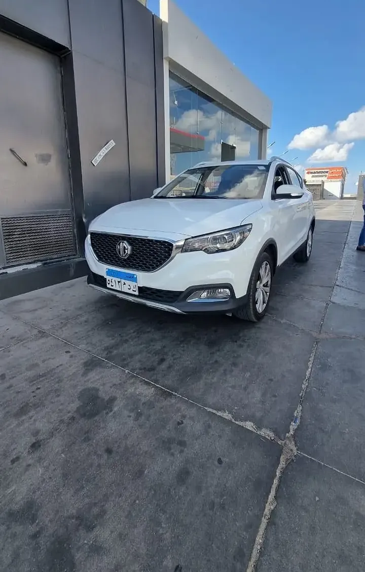 MG ZS 2025 للايجار الشهري