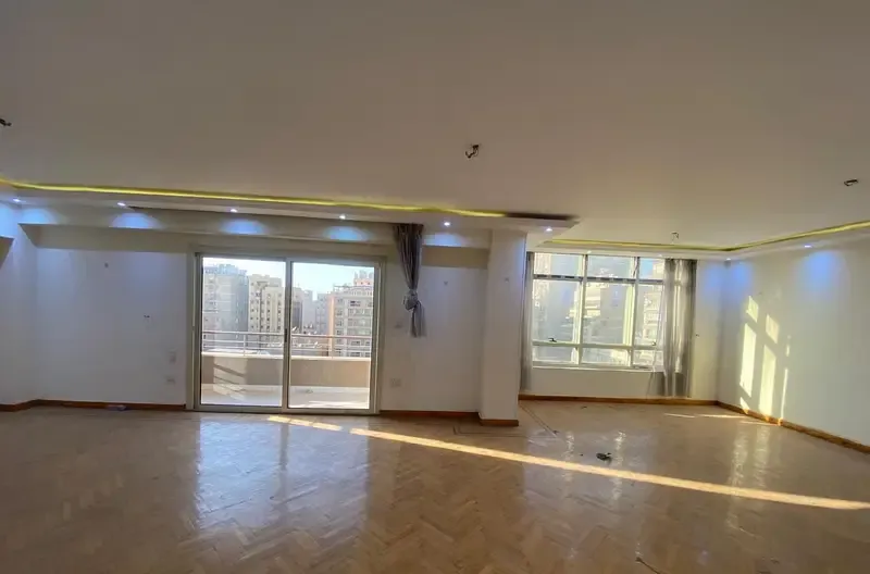 Distinct apartment for rent near the Shooting Club in Dokki