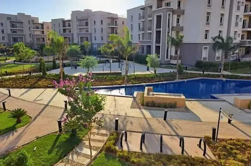 شقة مميزة 163 متر داخل كمبوند أكتوبر بلازا