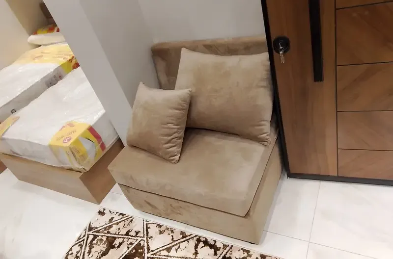 استوديو دبل مساحة كبيرة للبيع/للإيجار في أكتوبر