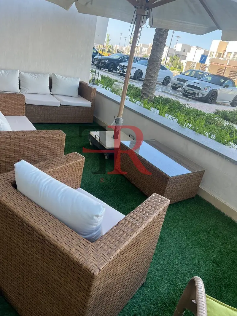 Furnished ground floor chalet for rent with a private garden in Marassi Faya