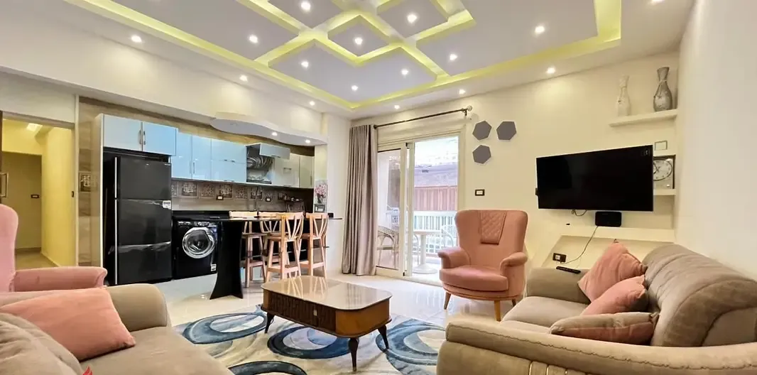 Furnished hotel apartment 2 blocks from the sea, Cleopatra, 2 bedrooms and reception
